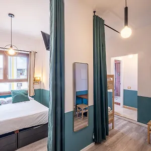  Pensjonat Mytinyhome Festina Lente